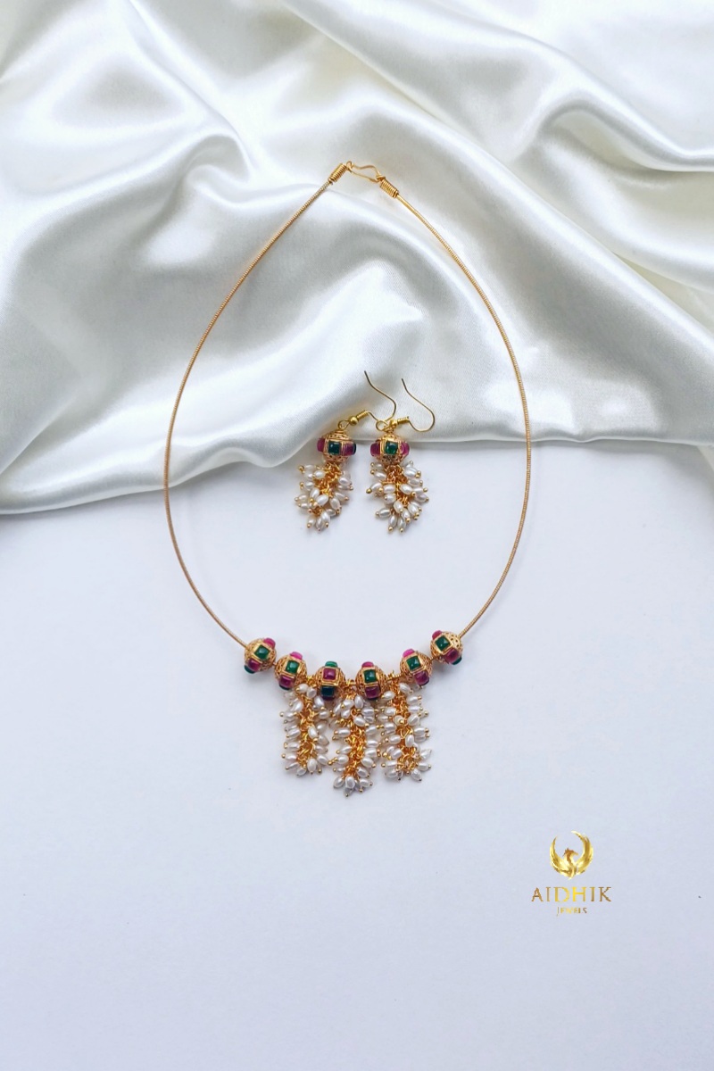 Pearl hangings necklace set