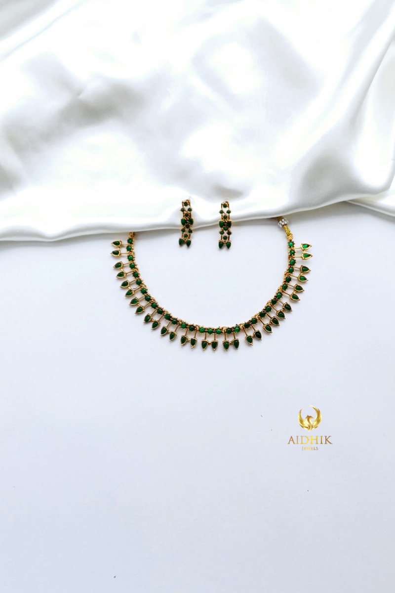 Mullamottu green  necklace  AN9