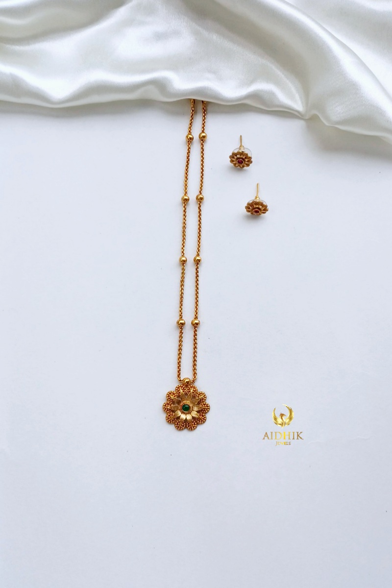 Simple flower chain  AN15