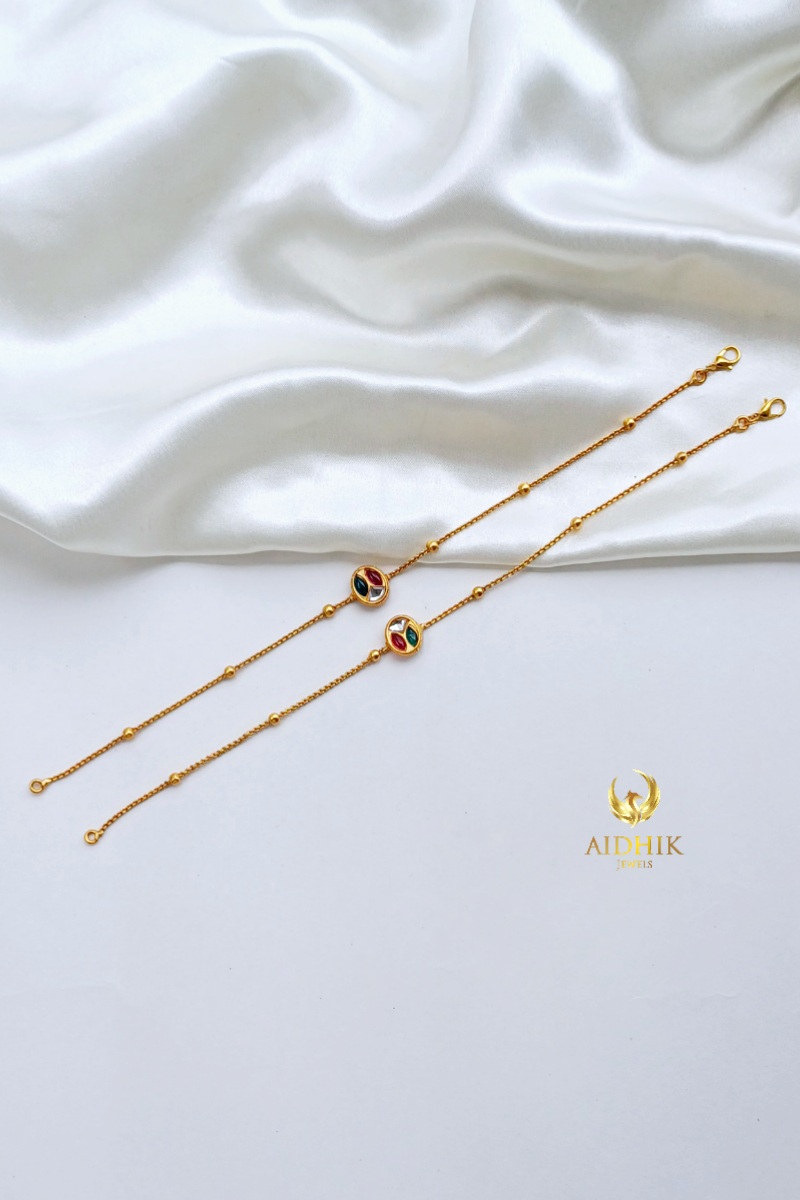 Anklet with simple round design AA1