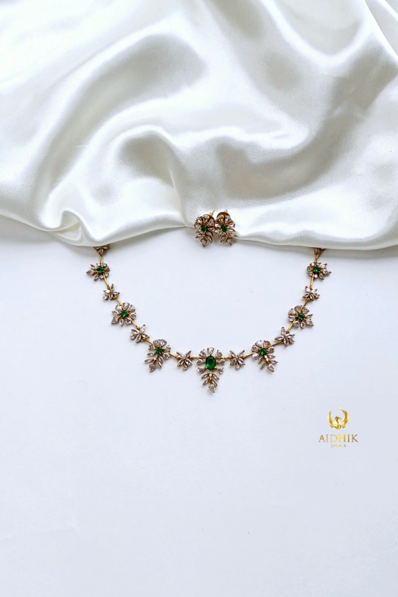 AD necklace set