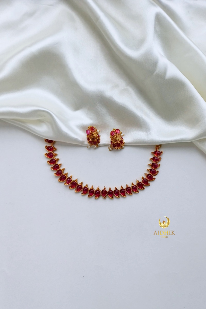 Mango necklace ruby