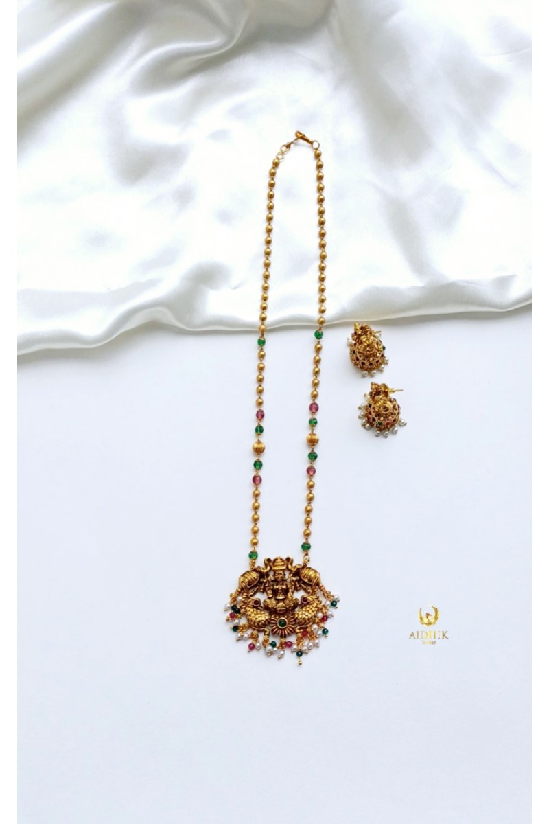 Matte finish Lakshmi pendant chain AMH9