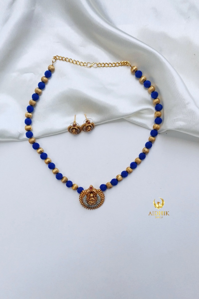 Blue and gold mix chain AMH10