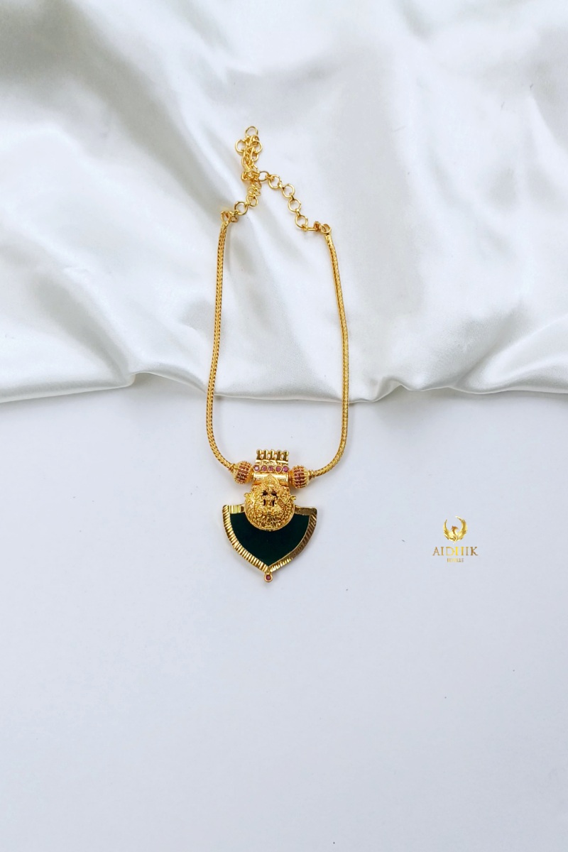 Gold plated palakka green