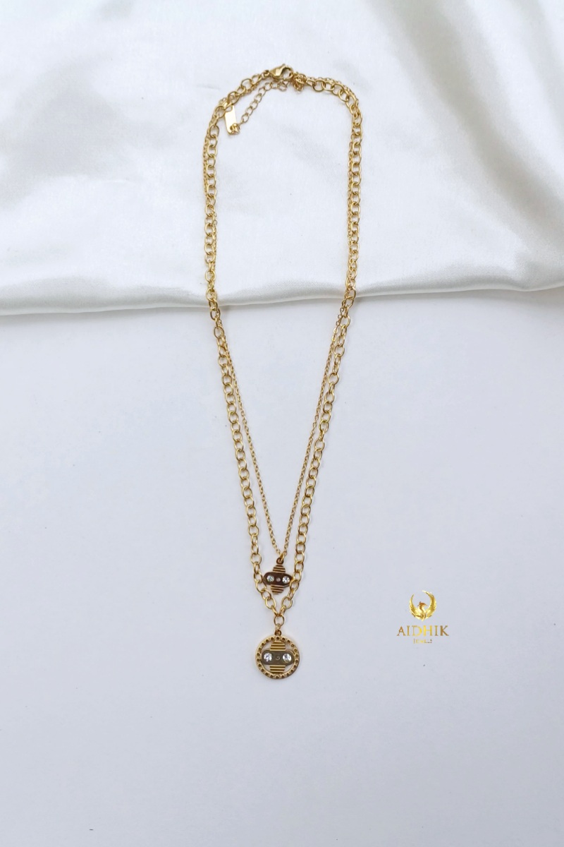 Clover design double layered antitarnish necklace