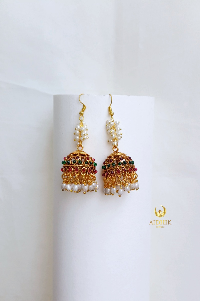Hook jhumka