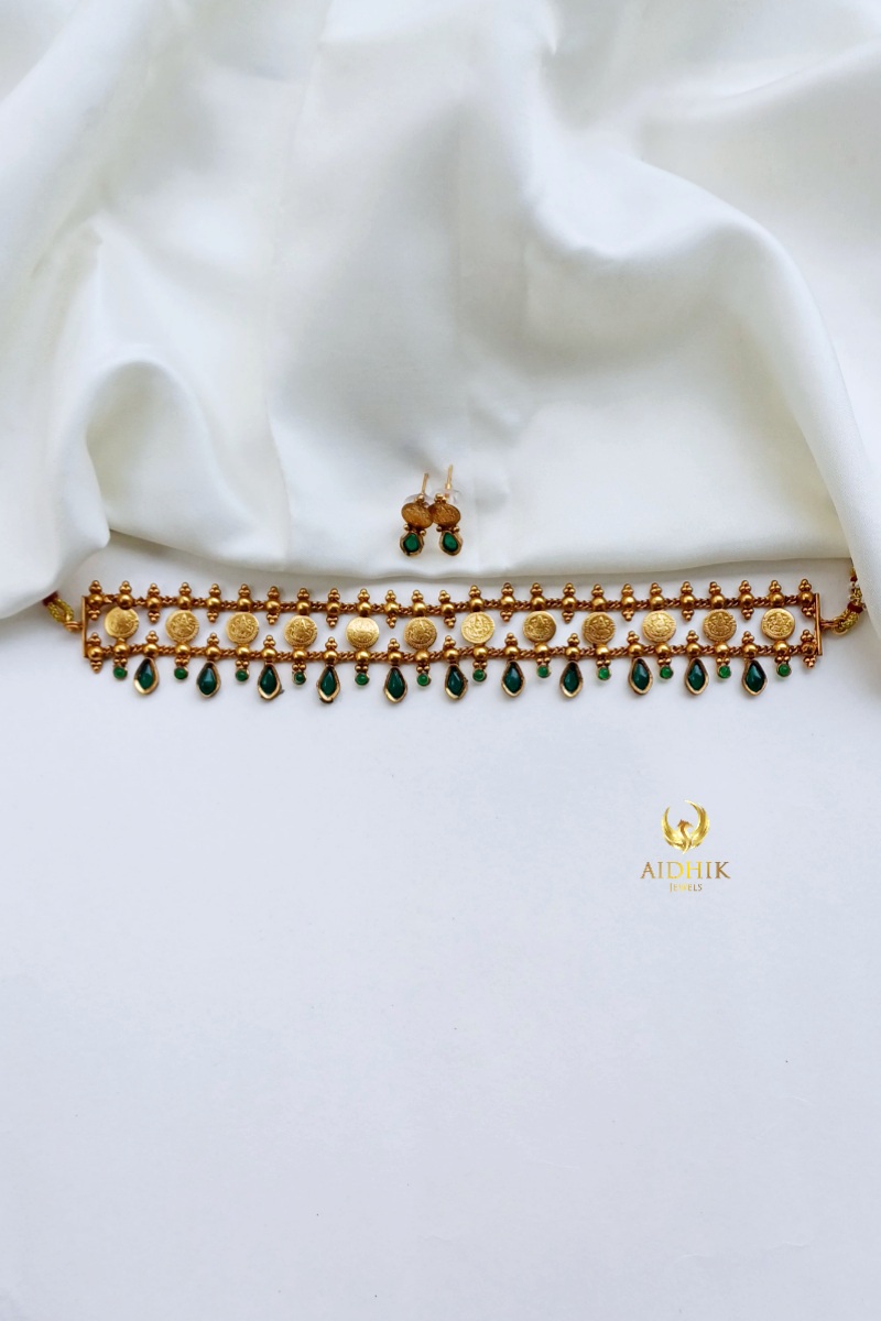 Coin green choker 