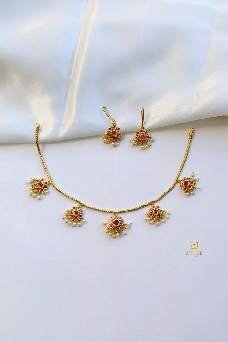 Floral kemp simple necklace ruby AN68