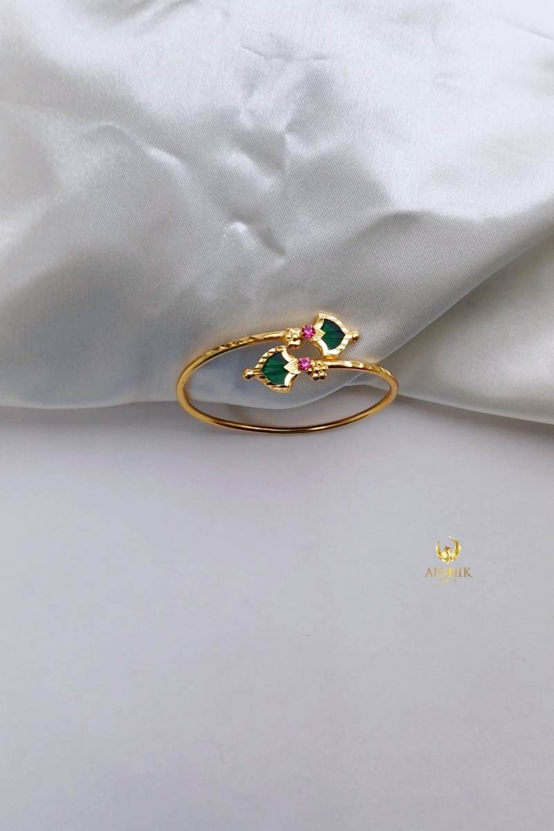 Microgold plated palakka handcuff