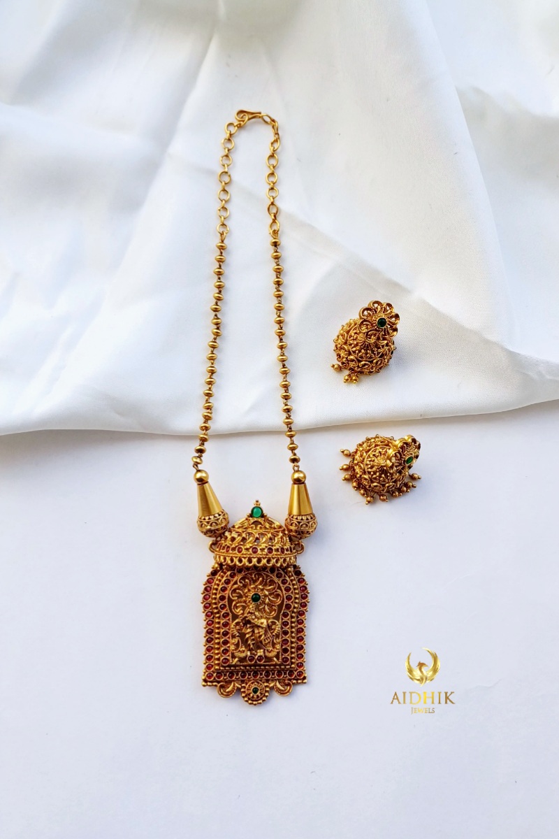 Radhakrishna pendant chain rubygreen with jhumkas AN87